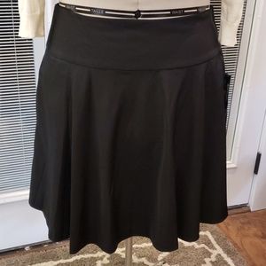 NEW Size 16 lined black skirt with pockets